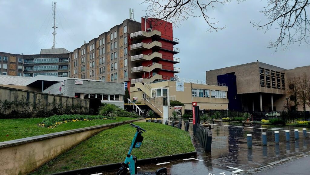 Hôpital Victor Provo de Roubaix — Photographie par Houria CHERBAL