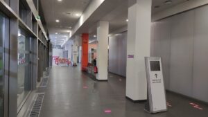 Hôpital Sud-Francilien — Photographie par Rus S