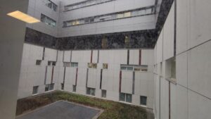 Hôpital Sud-Francilien — Photographie par Rus S