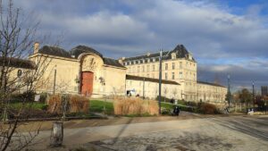 Hôpital Bicêtre de l'AP-HP — Photographie par Icare Phenix