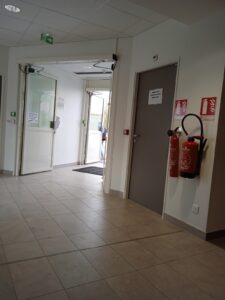 Hôpital Robert Ballanger — Photographie par christian oulimi