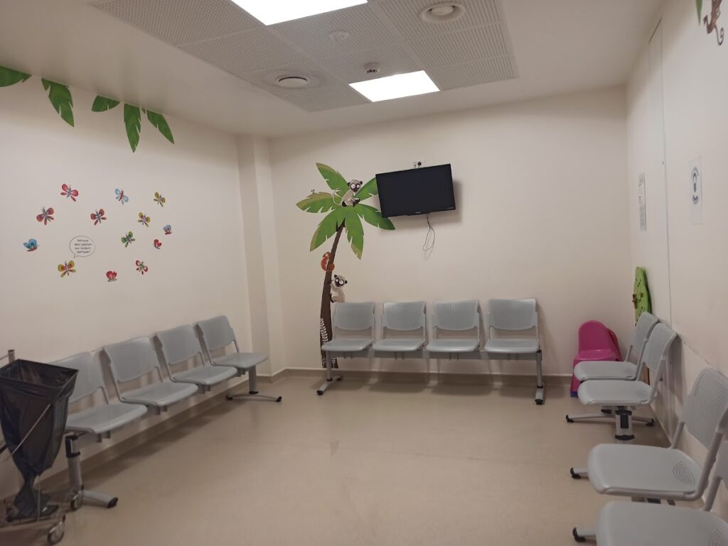 Hôpital de Gonesse — Photographie par Shah M Hasan