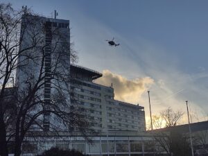 Hôpital Bordeaux — Photographie par omar bshmaf