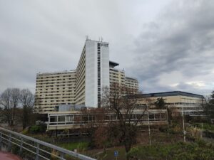 Hôpital Bordeaux — Photographie par omar bshmaf
