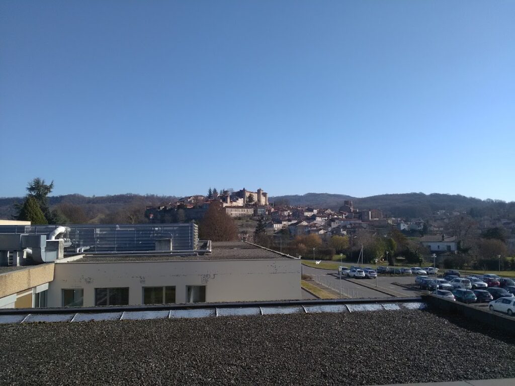 Hôpital Ariège Couserans — Photographie par Marie-Antoinette Dégeilh