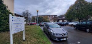 Hôpital de Saint-Affrique — Photographie par Hussein Habibeh