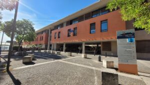 Hôpital du Pays d'Aix - Hôpital Intercommunal Aix/Pertuis — Photographie par Zygmunt Dzieciolowski