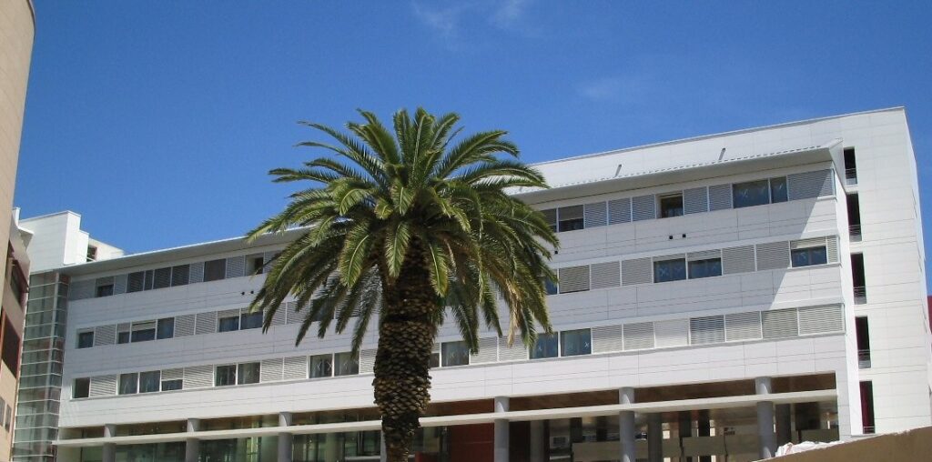 Hôpital Saint Joseph — Photographie par Hôpital Saint Joseph