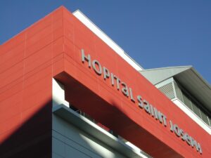 Hôpital Saint Joseph — Photographie par Hôpital Saint Joseph