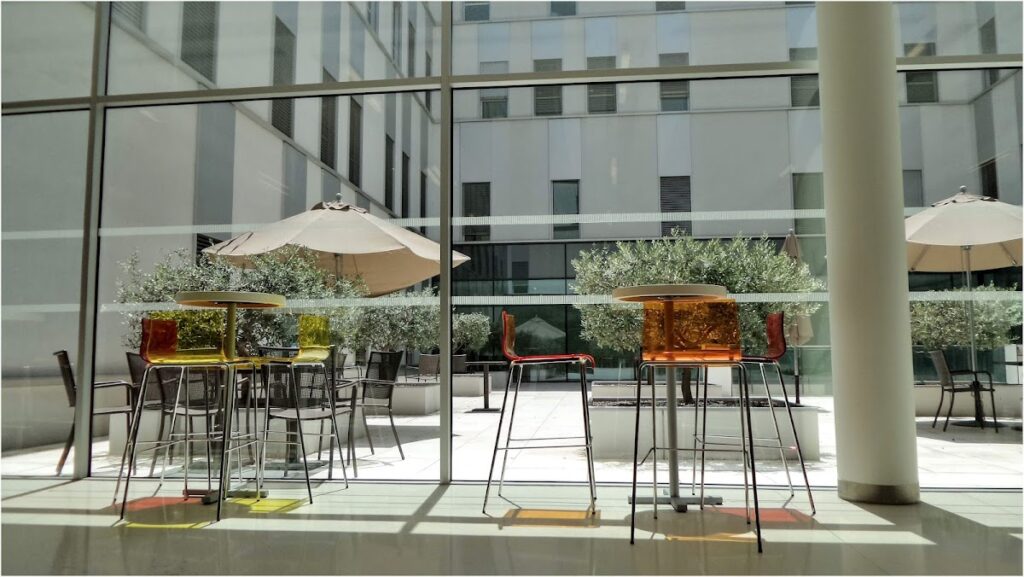 Hôpital Sainte-Musse — Photographie par Gilles Marches