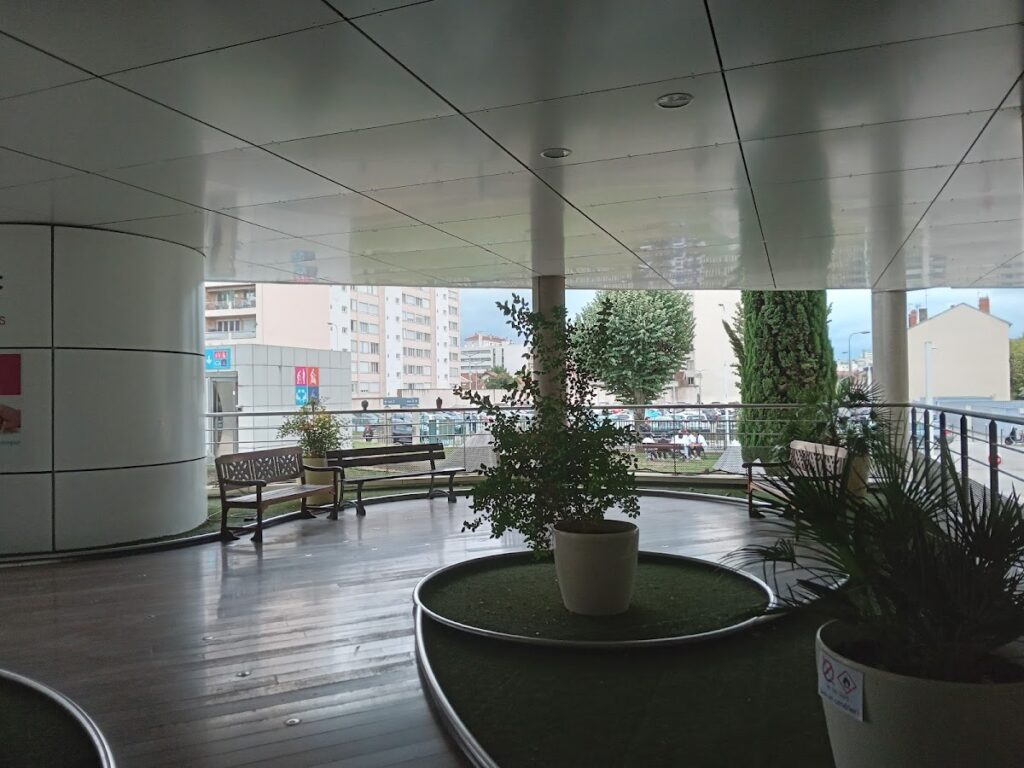 Centre Léon Bérard — Photographie par Nina Golab