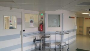 Hôpital Saint Luc Saint Joseph — Photographie par Pat Rick