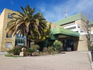 Centre Hospitalier d'Hyères — Photographie par Joel Politanski