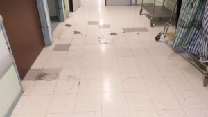 Hôpital Jean Leclaire — Photographie par Lili M