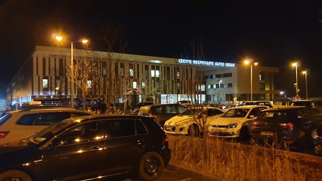 Hôpital Alpes Léman — Photographie par Juan Etchebest