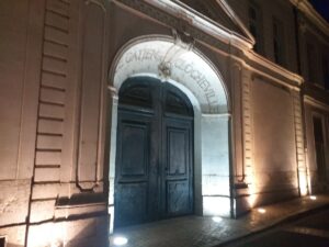 Hôpital Pédiatrique Clocheville de l'Hôpital Universitaire de Tours — Photographie par Jacky Meteau