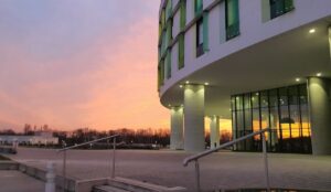 Centre Hospitalier Régional d'Orléans — Photographie par Théo HG
