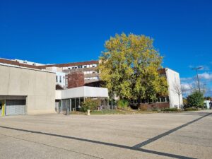 Hôpitaux Universitaires de Strasbourg site de l'Hôpital de Hautepierre — Photographie par Maria Dos Santos Alves